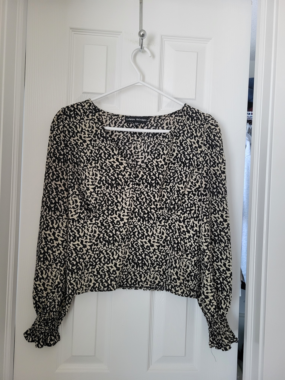 Catherine Malandrino Black & Cream Abstract Print Blouse Size M